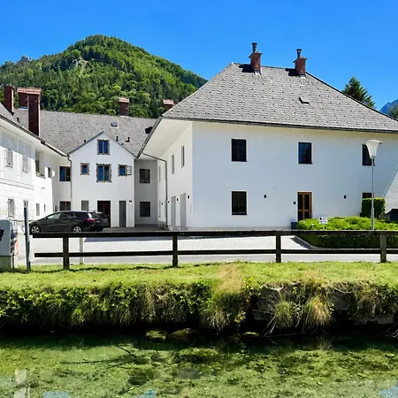 Zur Sense - Boutique Am Fluss Scharnstein