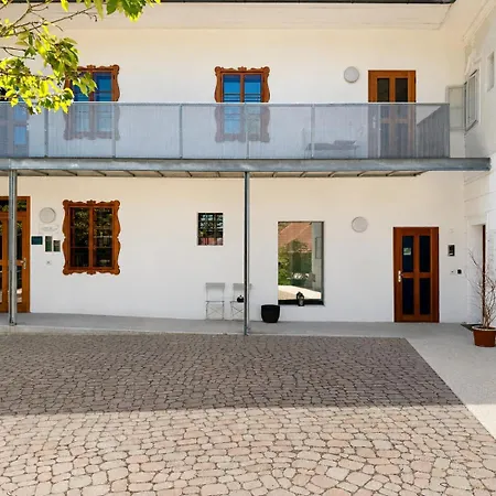 Zur Sense - Boutique Am Fluss Privatunterkunft *