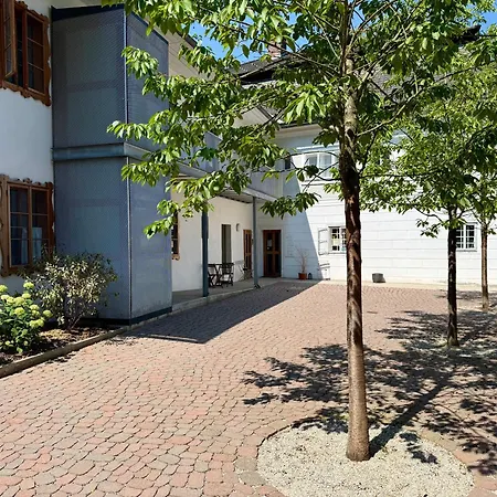 Zur Sense - Boutique Am Fluss *